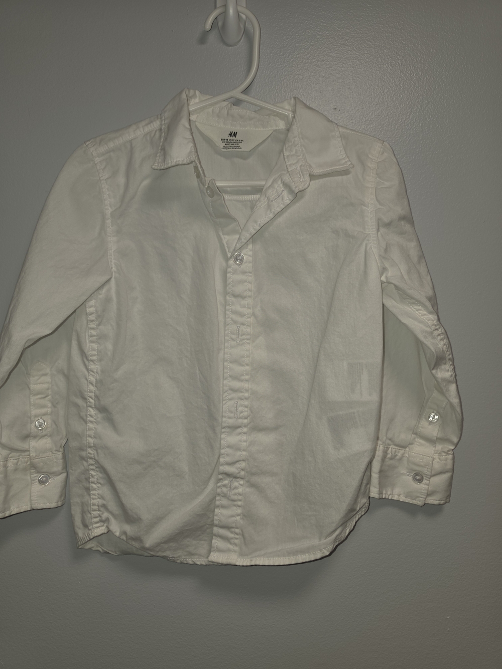 H&M White Long-Sleeve Button-Down Dress Shirt